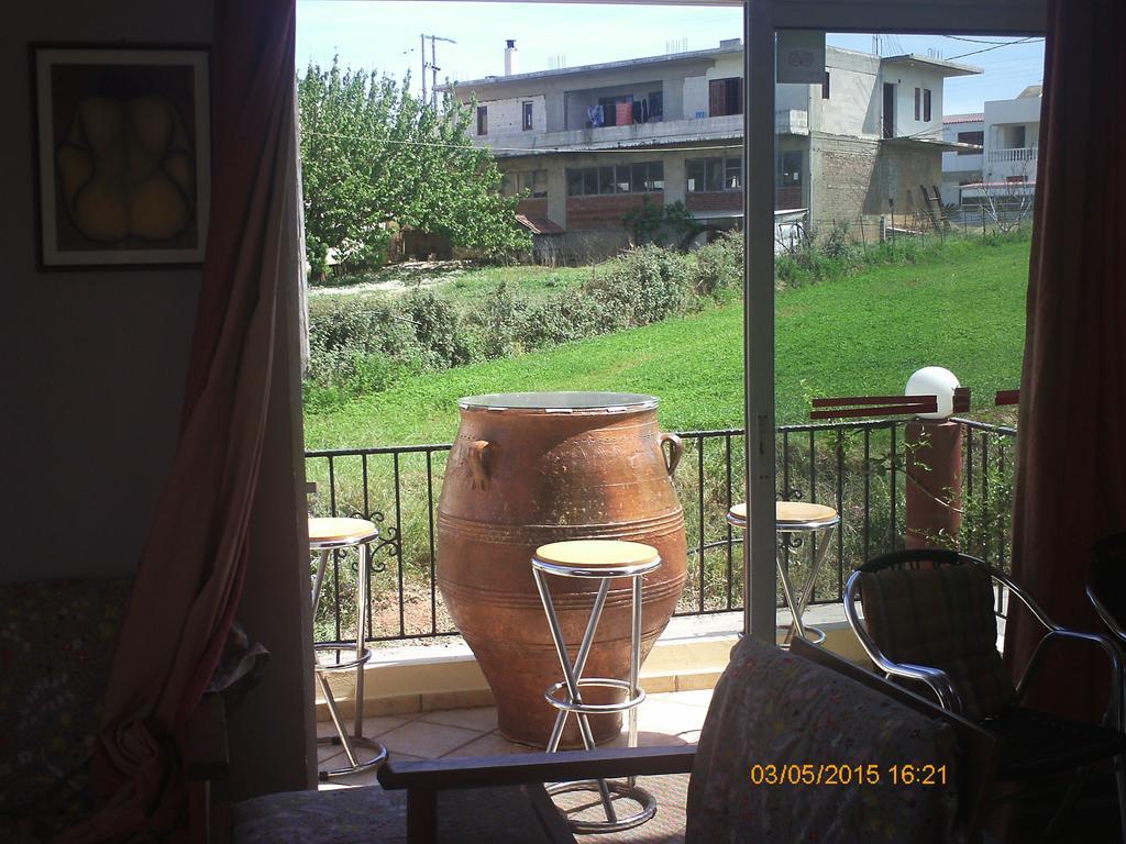 Irinoula Dreams Apartamento Kolymbari Exterior foto